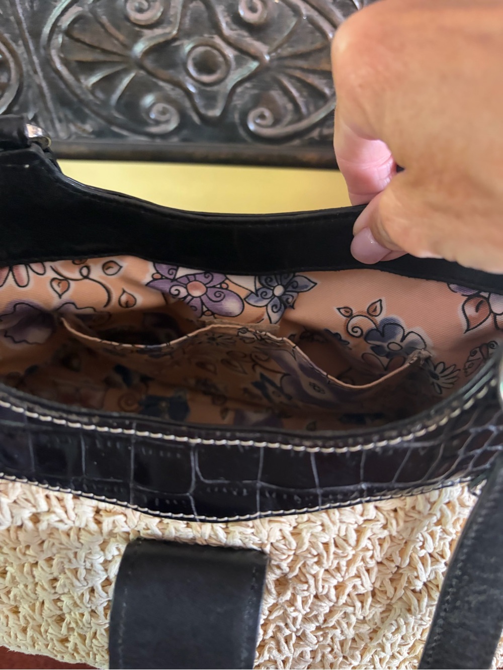 Brighton Straw Handbag with Black Croc-Leather Trim And Brighton Heart Charm - Picture 7 of 11